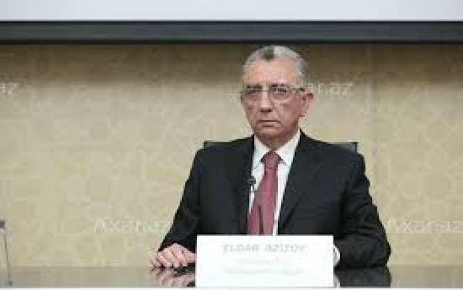 Азизов назначил уволенного начальника на новую должность