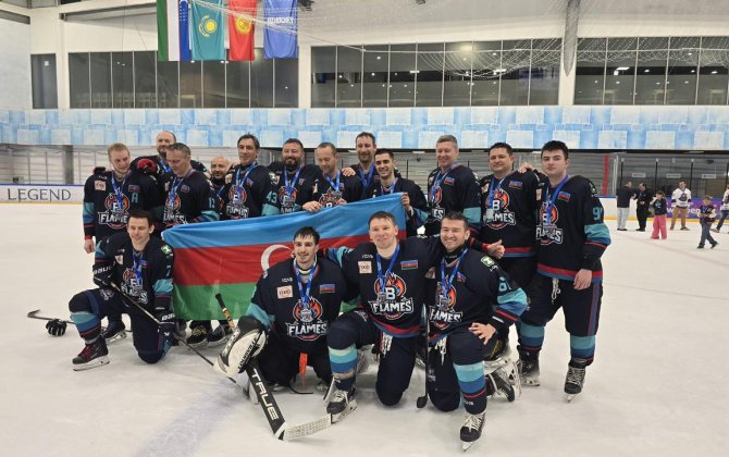 Azərbaycan hokkeyində tarixi uğur: “Baku Flames” Daşkənddə fəxri  kürsüyə çıxdı! - FOTO