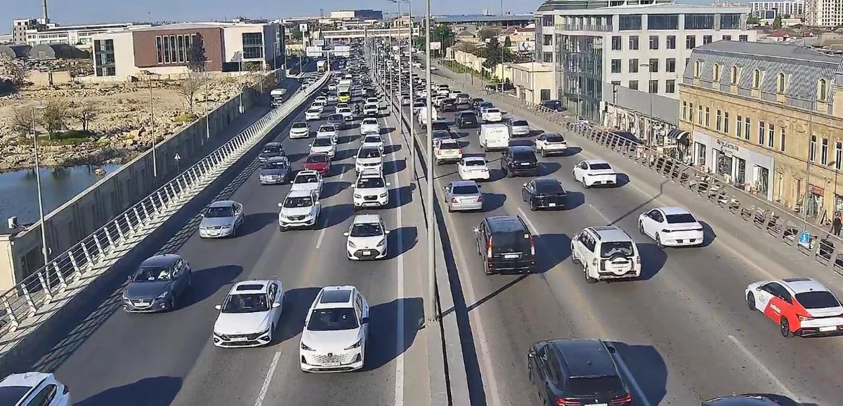 Paytaxtın hansı küçələrində sıxlıq var?