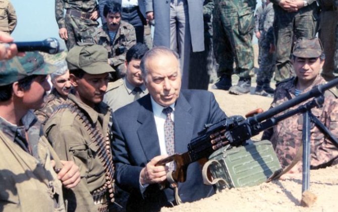 “Hərbçilərimiz Heydər Əliyev ideyaları ilə daha güclü, daha yenilməzdir”