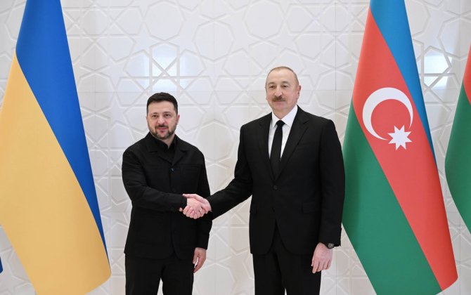 Зеленский позвонил Ильхаму Алиеву