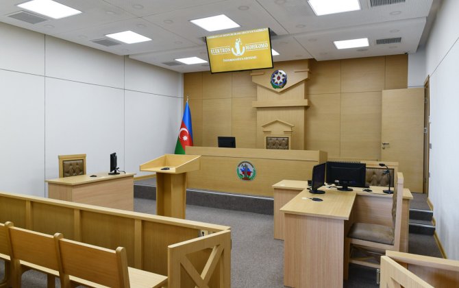Sürücünü yol verməməyə görə baltalayan şəxslə bağlı qərar açıqlandı