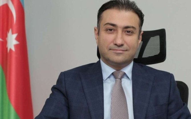 Anar Bayramov Güllü İbadovanı vəzifədən kənarlaşdırdı - FOTO