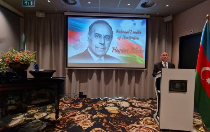 Niderlandda Heydər Əliyevin xatirəsinə həsr olunan tədbir keçirildi - FOTO