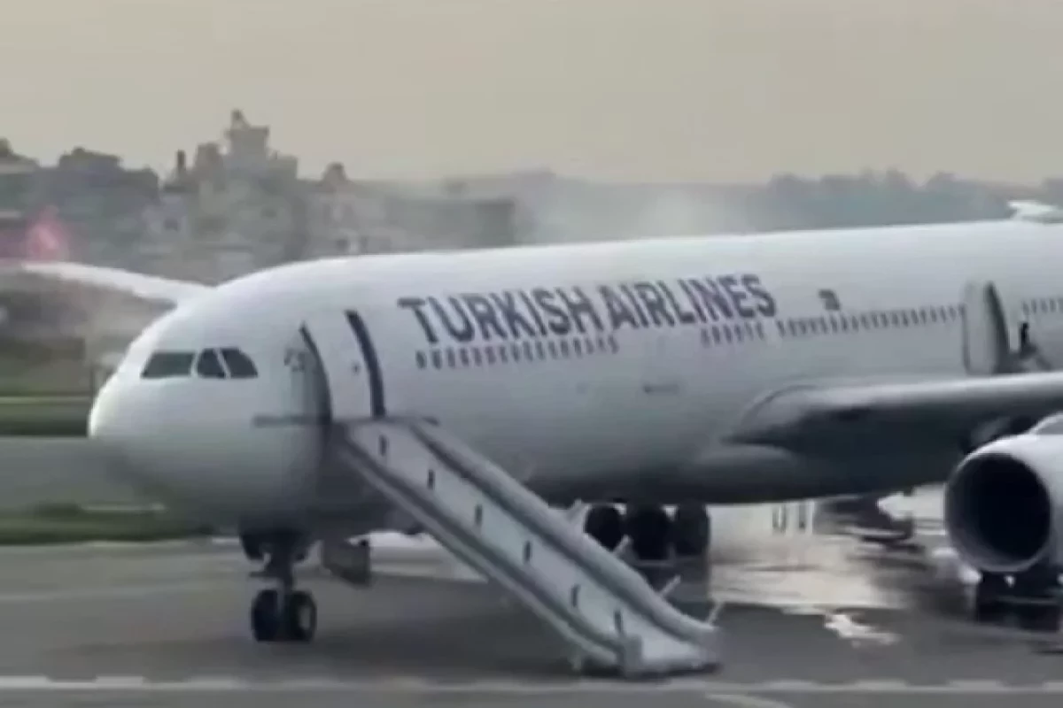Самолёт Turkish Airlines загорелся при посадке в Непале