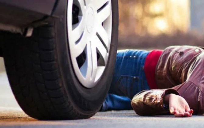 Bakıda avtomobil qadını vuraraq öldürdü