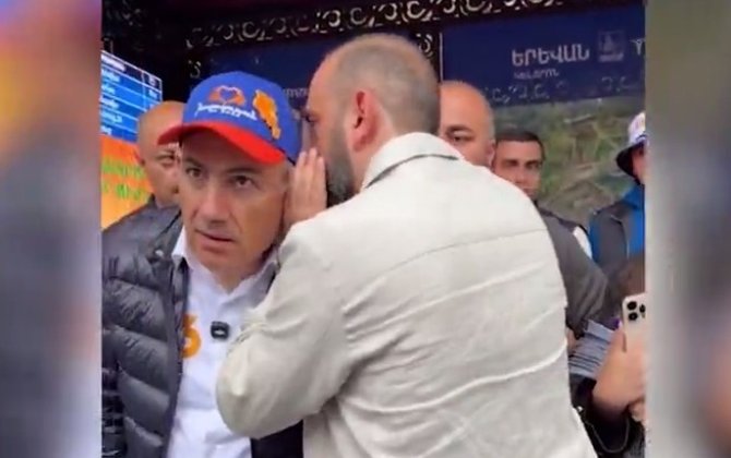 Шёпот Мирзояна о Турции попал в прямой эфир-ВИДЕО