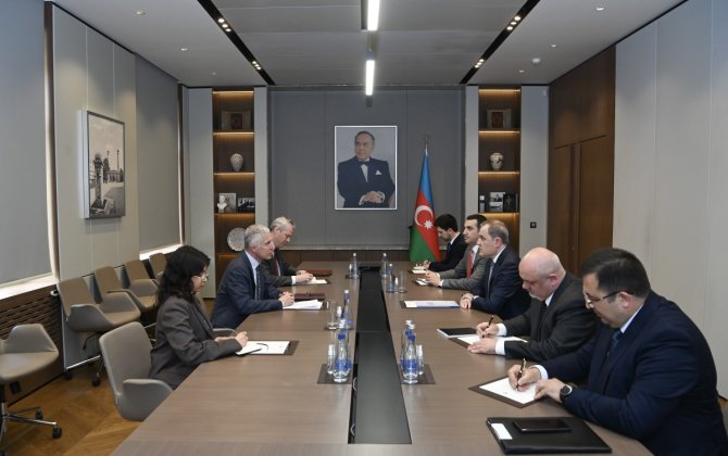 Britaniya səfiri Fergus Auldun Azərbaycanda diplomatik fəaliyyəti başa çatıb