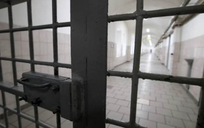 WSJ: Tramp administrasiyası 250 nəfərin əfv edilməsi imkanını araşdırır
