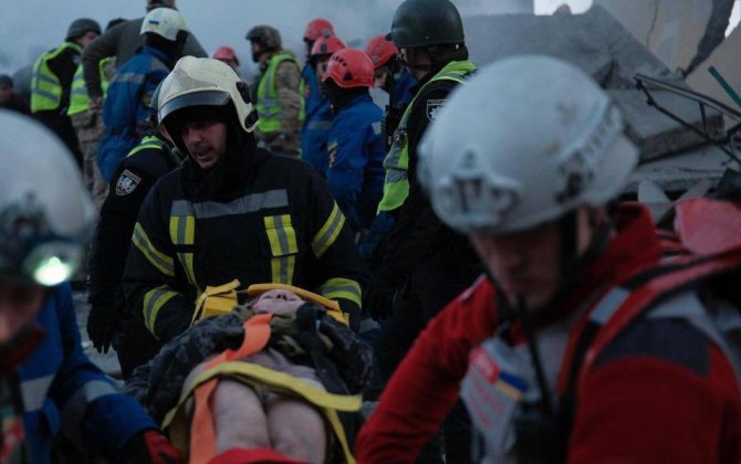 Россия ударила по жилым кварталам Киева: десятки пострадавших-ВИДЕО