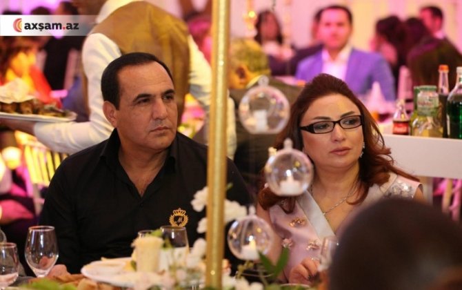 Manaf Ağayev xanımı ilə belə görüntüləndi - VİDEO