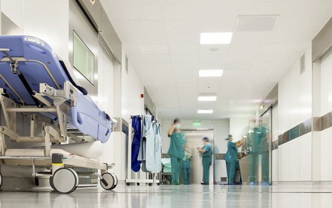 В Азербайджане продлён срок выплаты надбавок к зарплате медработников, участвующих в борьбе с COVID-19