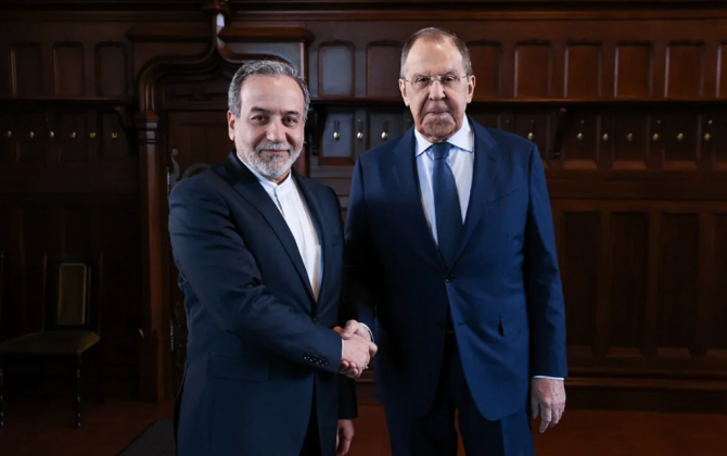Lavrov və Əraqçi Yaxın Şərqdəki münaqişənin nizamlanmasını müzakirə ediblər