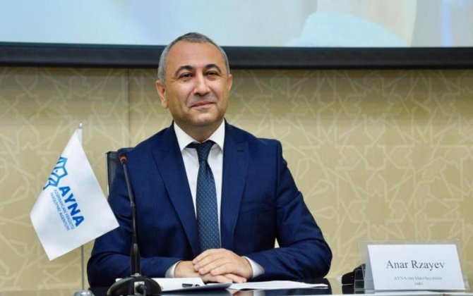Глава AYNA предпочитает метро и недоволен давками в общественном транспорте