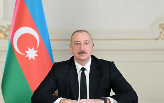 İlham Əliyev Oljas Süleymenovu 90 illik yubileyi münasibətilə təbrik edib