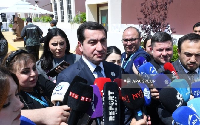 Hikmət Hacıyev: 