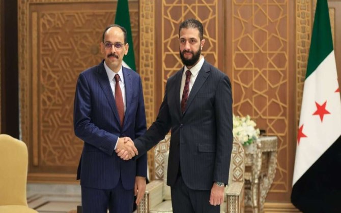 İbrahim Kalın Əhməd əş-Şaraa ilə regiondakı son hadisələri müzakirə edib