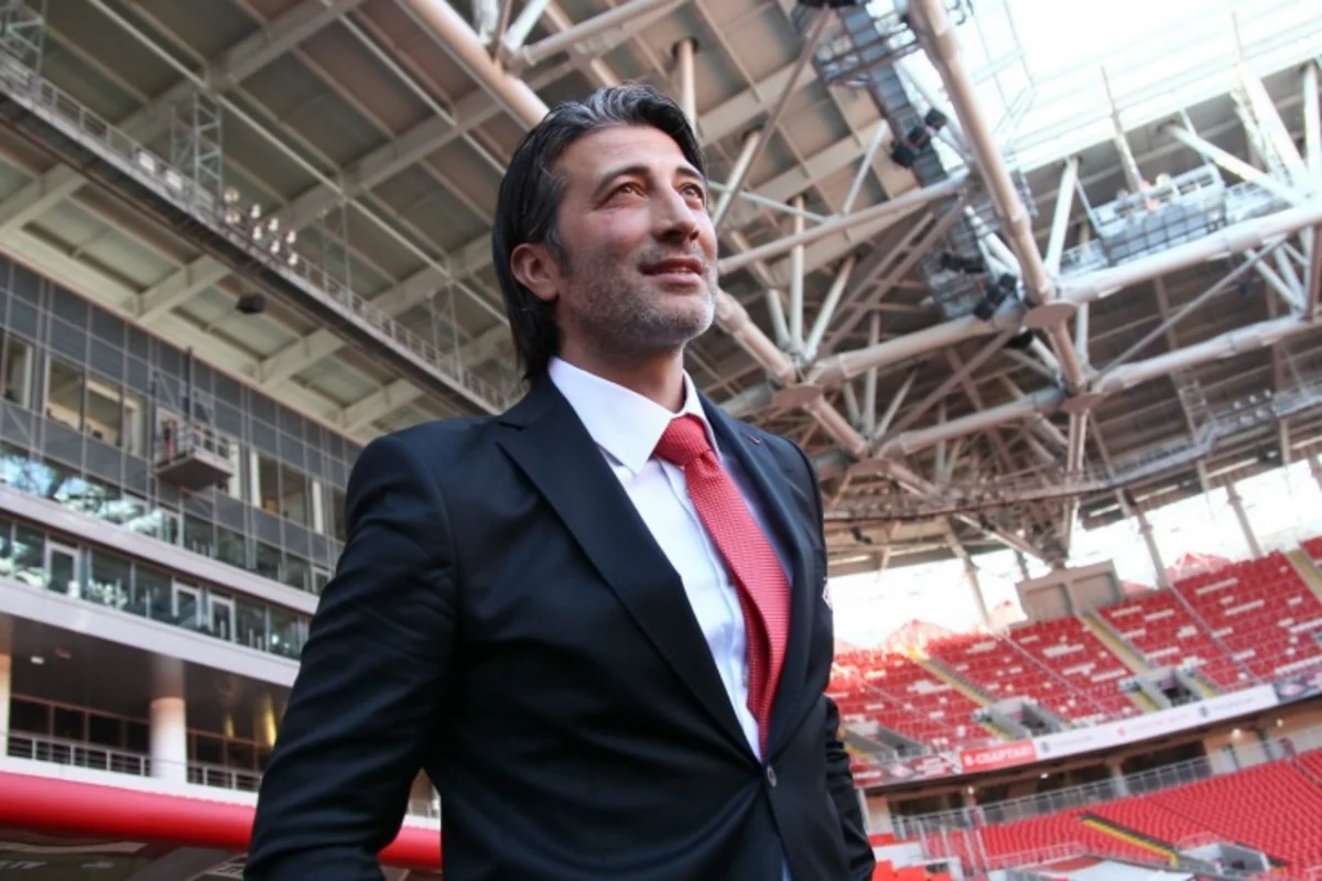 Murat Yakın İsveçrə millisinin heyətini açıqladı - FOTO