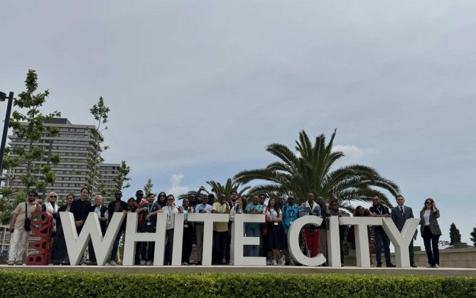 WUF13 çərçivəsində xarici media nümayəndələri üçün Bakının mədəni və tarixi məkanlarına mediatur təşkil edilib - FOTO