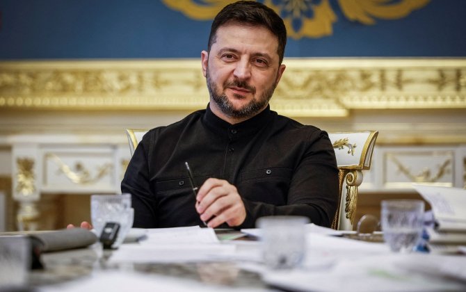 Dostu Zelenskini məhkəməyə verdi...-