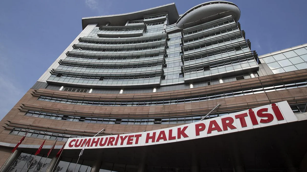 CHP-nin qurultayı ilə bağlı əməliyyat - Saxlanılanlar var