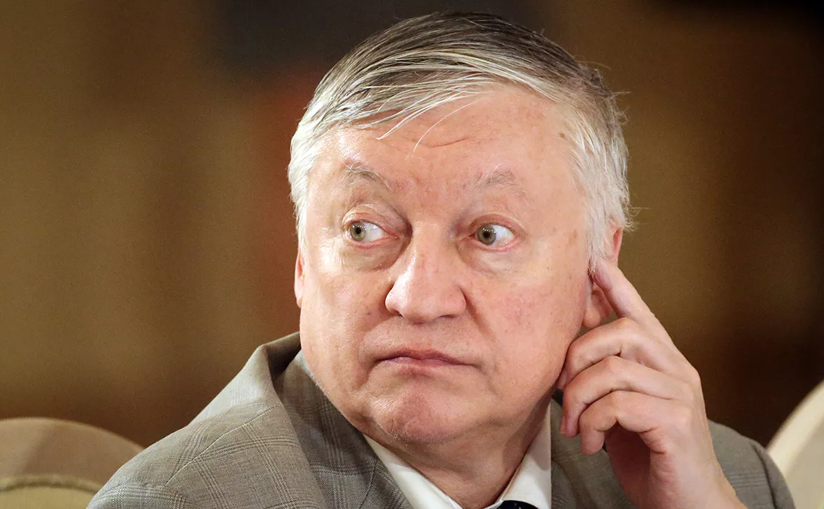 Карпов обвинил Карлсена в высокомерии