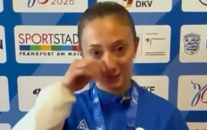 “Həmişə istəmişəm qızıl medalım olsun, atama həsr edim” - Şəhid qızından təsirli çıxış
