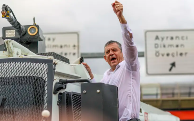 CHP-də nə baş verir?