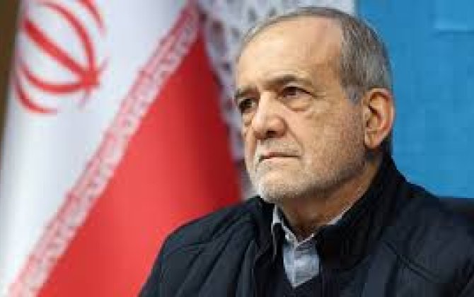 Пезешкиан: Али Хаменеи не выступал против переговоров с США
