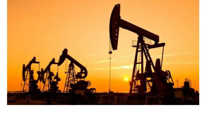Цена азербайджанской нефти упала почти до $100