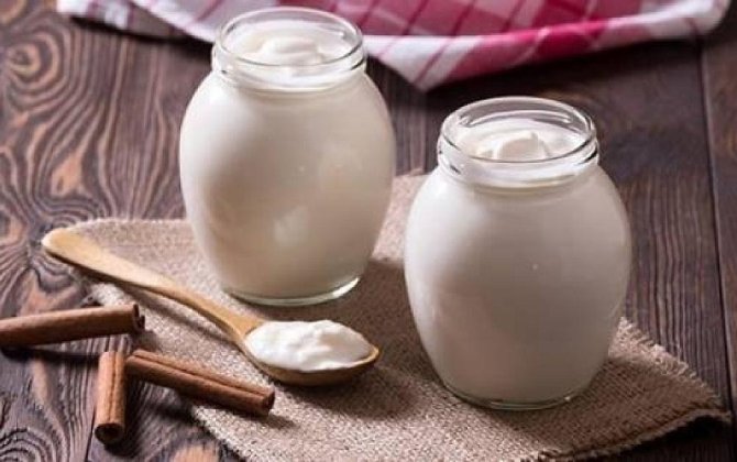 Gecələr qatıq yeməyin faydaları və zərərləri