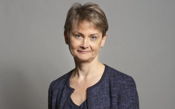 Britaniyanın xarici işlər naziri Çinə səfər edəcək