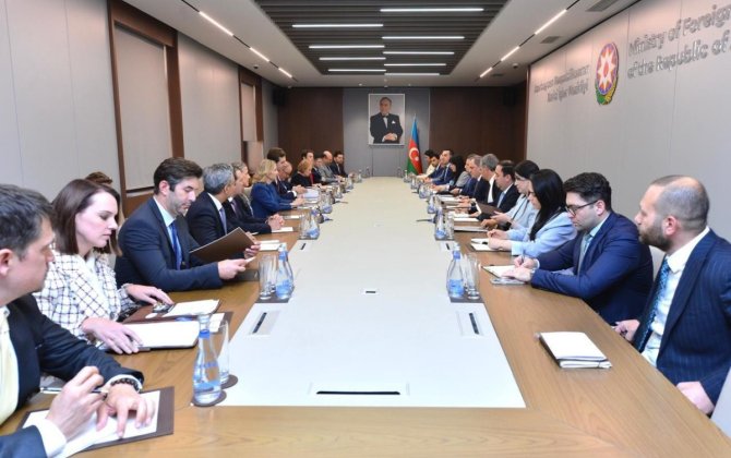 Ceyhun Bayramov ABŞ dövlət katibinin köməkçisi ilə TRIPP-in icrasını müzakirə edib