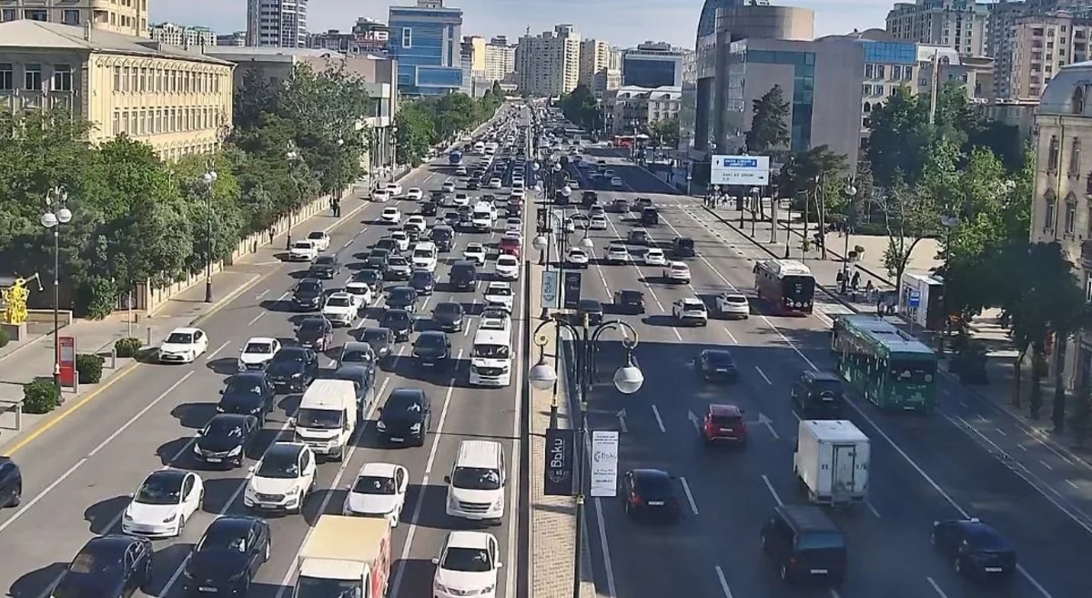 Bakının bu küçələrində sıxlıq var - SİYAHI