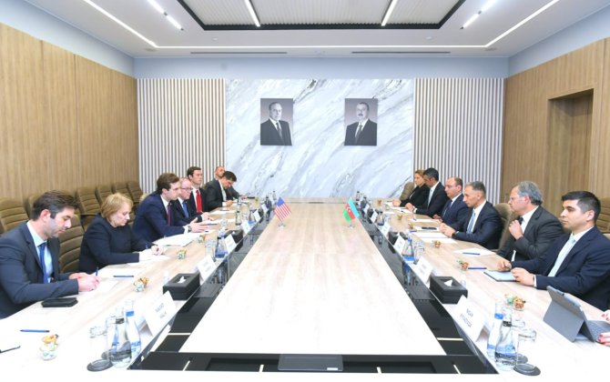 Rəşad Nəbiyev ABŞ nümayəndə heyəti ilə görüşüb