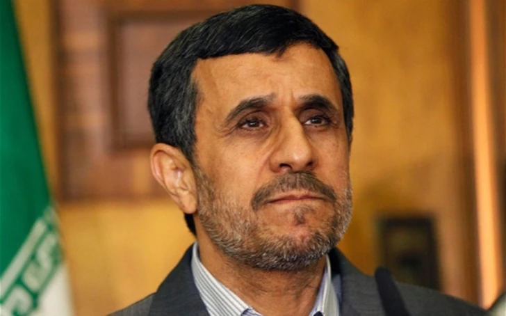 Ахмадинежад выдвинул свою кандидатуру на президентских выборах в Иране