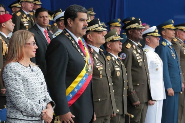 Останки первого президента Венесуэлы захоронили в Национальном пантеоне