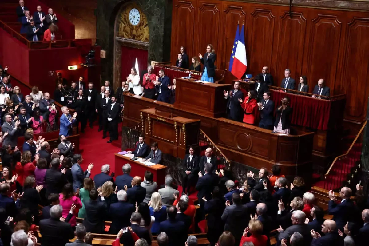 СМИ: В Нацсобрании Франции правым не дали возглавить ни один парламентский комитет