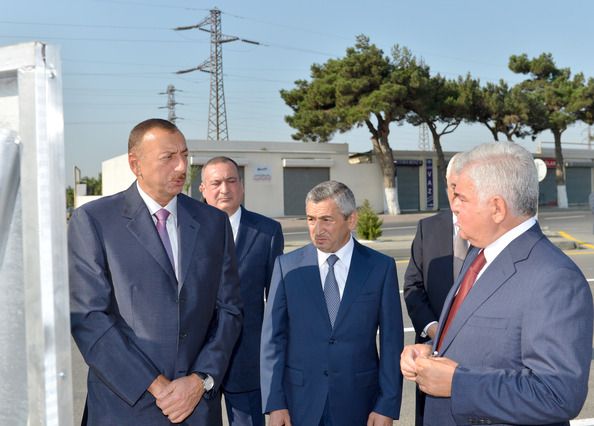 Prezident Sabunçu-Zabrat-Maştağa-Buzovna avtomobil yolunun  yenidən qurulması işləri ilə tanış olub 