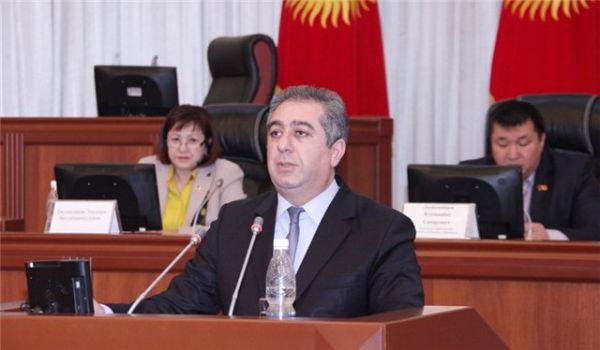 Qırğızıstan parlamenti Qubad İbadoğlunun təkliflərini qəbul edib 