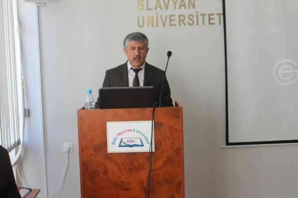 Bakı Slavyan Universitetində  Elektron  hökümət  Portalının seminarı keçirildi 