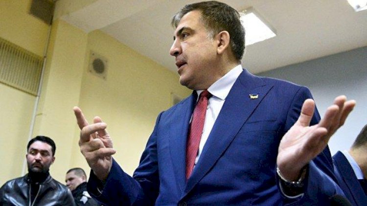 Saakaşvili siyasi mübarizəyə başlayır: Sədr ola bilər