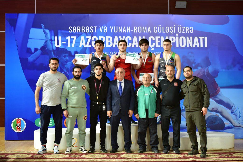 Güləş üzrə U-17 Azərbaycan çempionatına start verilib