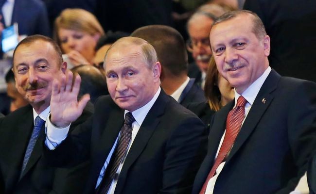 “Azərbaycan Rusiyanın qonşuluğunda NATO üzvü Türkiyə ilə faktiki hərbi müttəfiq olsa da...”