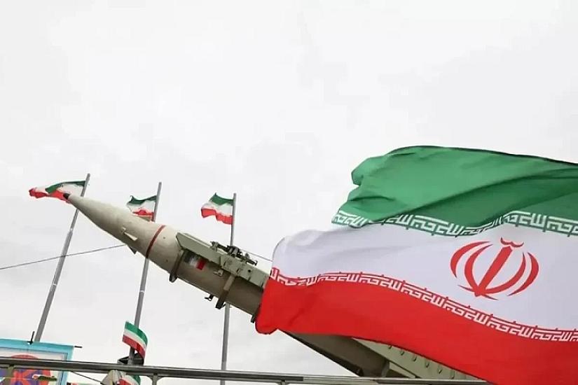 İran Yaxın Şərqdəki Amerika universitetlərini vurmaqla hədələdi