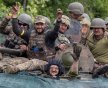 Ukrayna ordusu mülki geyimdə qəsəbəyə soxulmuş rus hərbçiləri tam zərərsizləşdirdi...-RƏSMİ