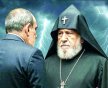 Ermənistan siyasi-psixoloji böhran içində: Baş nazir katolikosa, spiker sabiq prezidentə qarşı...