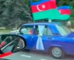 Rusiyada Azərbaycan bayraqlarıyla avtomobil sürən Şamil 