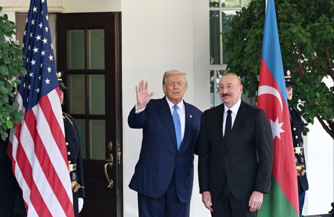 “O, bütün dünya liderlərini özünə heyran etməyi bacarıb”