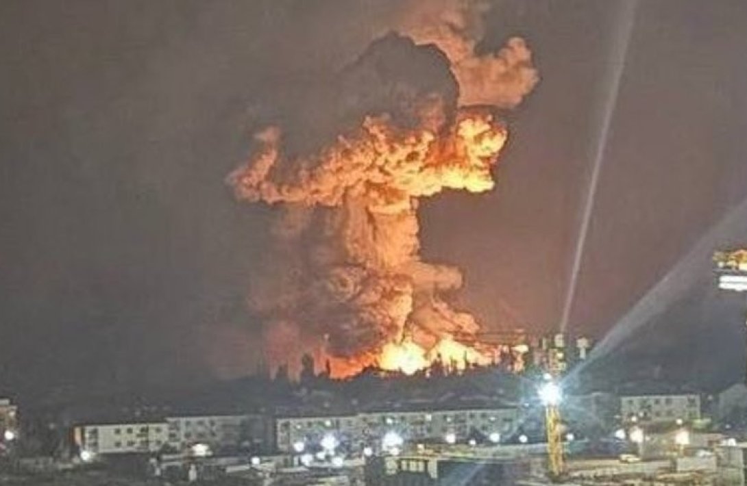 Rusiyanın bu şəhərindəki hərbi baza qanadlı raketlə vuruldu...-Dəhşətli partlayış...-VİDEO
